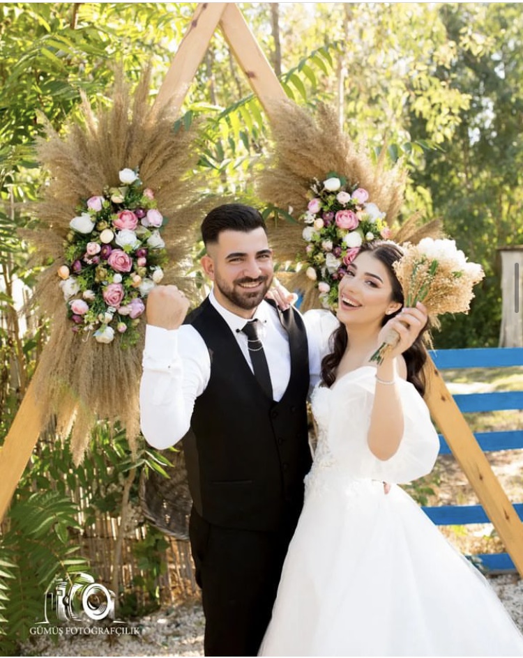 Gümüş Fotoğrafçılık Karataş Profil Fotoğrafı