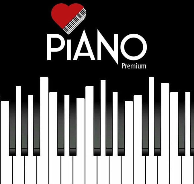 Piano Premium Kır Davet Profil Fotoğrafı